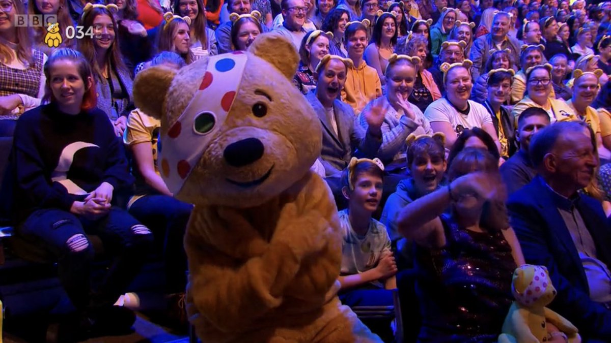 JosephCook2010's tweet photo. On Friday the 19th of November, I was lucky enough to attend the Live Children In Need show. 

It was a really fun and new experience for me. The highlight for me was seeing how it was made behind the scenes, as it was a great insight into what I'd like to do in the TV industry. https://t.co/7d3duQE2y0