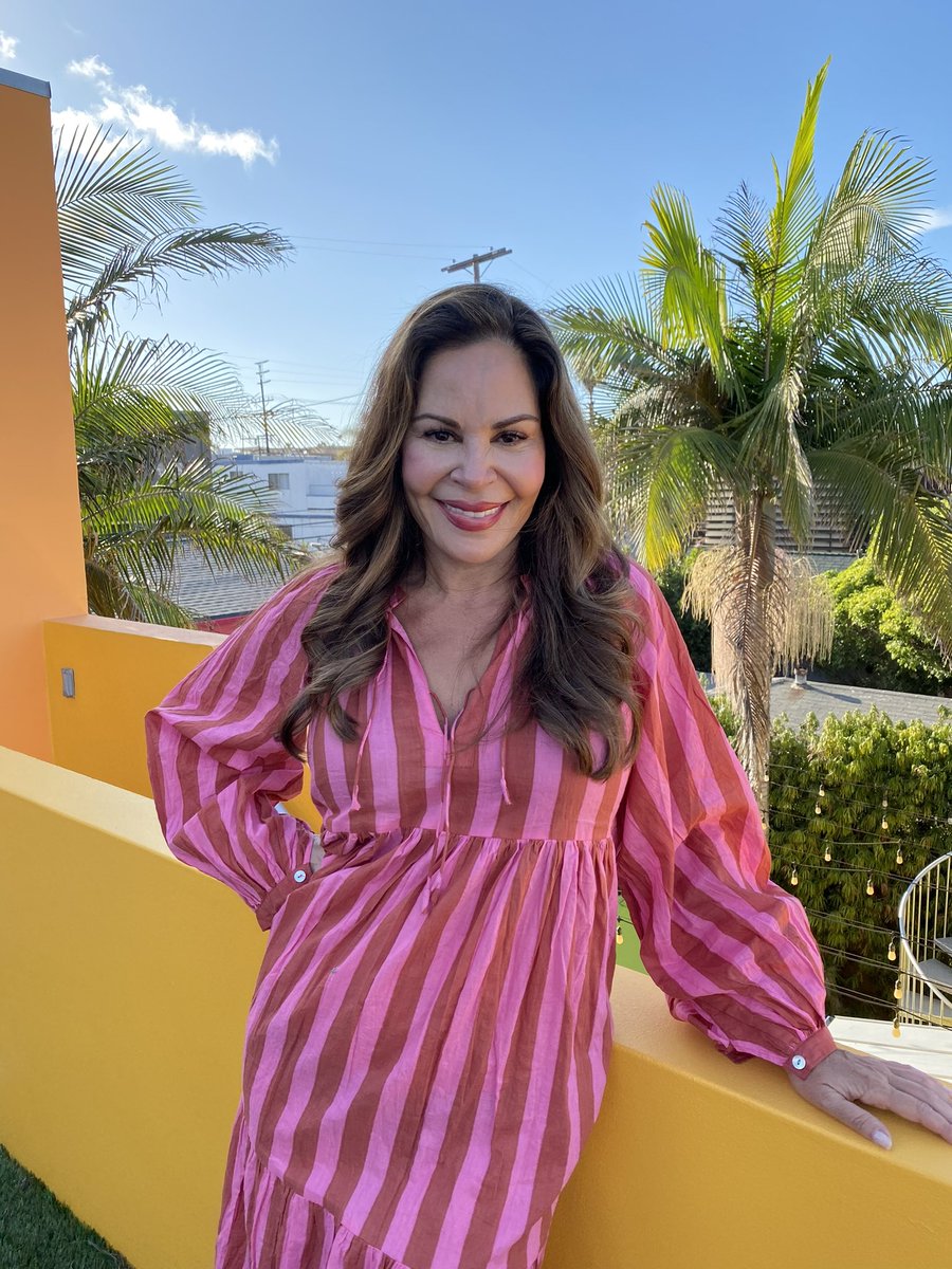 Nely Galan tweet media