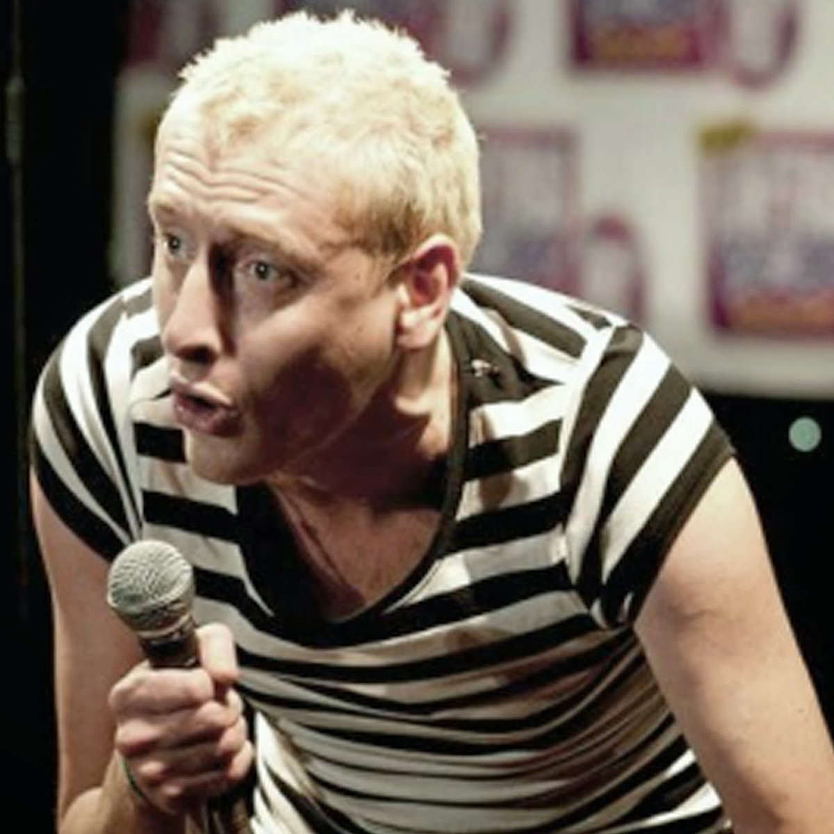 Howlcomedy1's tweet image. Have you booked our festive Howls yet?

Thurs 16 Dec @lornacomedy hosts dressed as a 🎄

Featuring 5 fantastic acts - incl headliner @Emanuelcomedy!

Tickets only £7 for the funniest, most chaotic night of comedy in Cardiff!
Tickets: bit.ly/HowlDec16 🦉🎅🏼