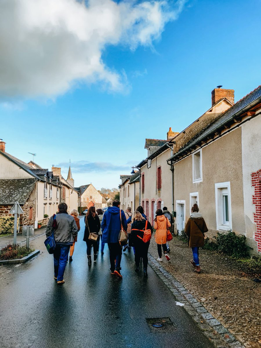 avise_org's tweet photo. Accueillis par @langouet35 & le réseau @BRUDED_ pour découvrir des dynamiques & projets #ESS inspirants en milieu #rural : @BatiRecup, la micro-ferme le Champs des Patates, @CafeLaCambuse
➡️ en direct du séminaire #TRESSONS organisé avec @ReseauRTES @ille_et_vilaine @ESSBretagne https://t.co/EG8DvAEufe