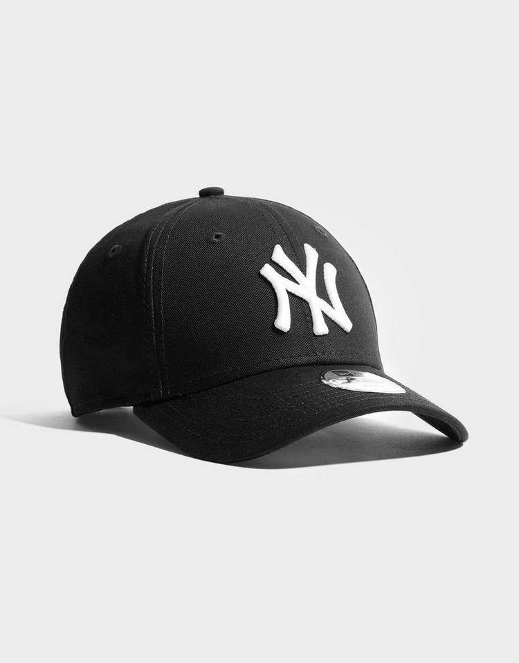 GrabCap's tweet photo. Which Hat is better? NYC? LOGO? or ICON? #Hats #skaterhats #baseballcaps https://t.co/jsxBlNgDHg