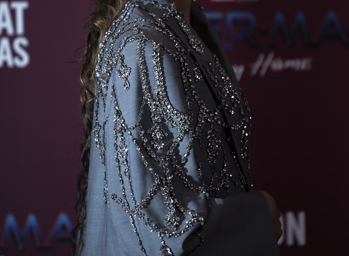 dayapeters's tweet photo. zendaya in alexander mcqueen ss22 details for the spider-man no way home london photocall https://t.co/hty8AItmJH