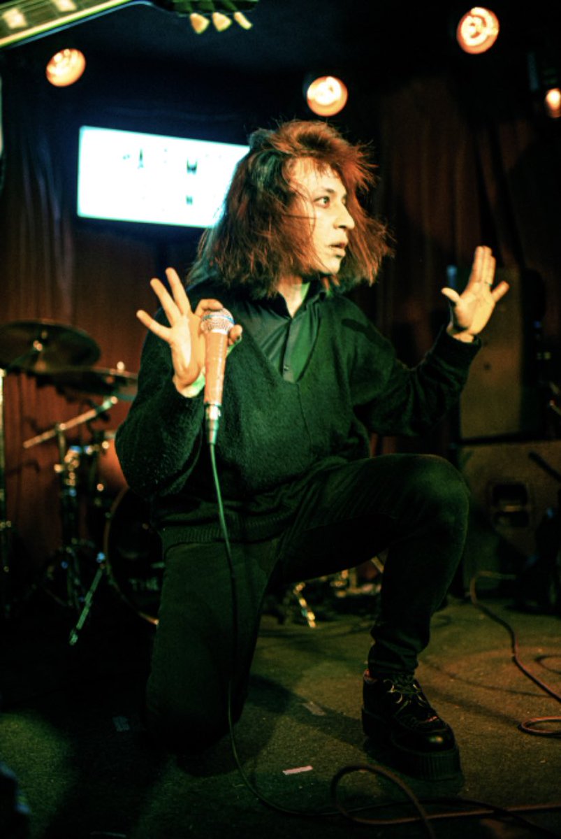 Last gig dates of the year available on the link in bio.

RAVENFANGS 

XxxX 

📸 <a href="/BethanMcConnell/">Bethan McConnell</a>