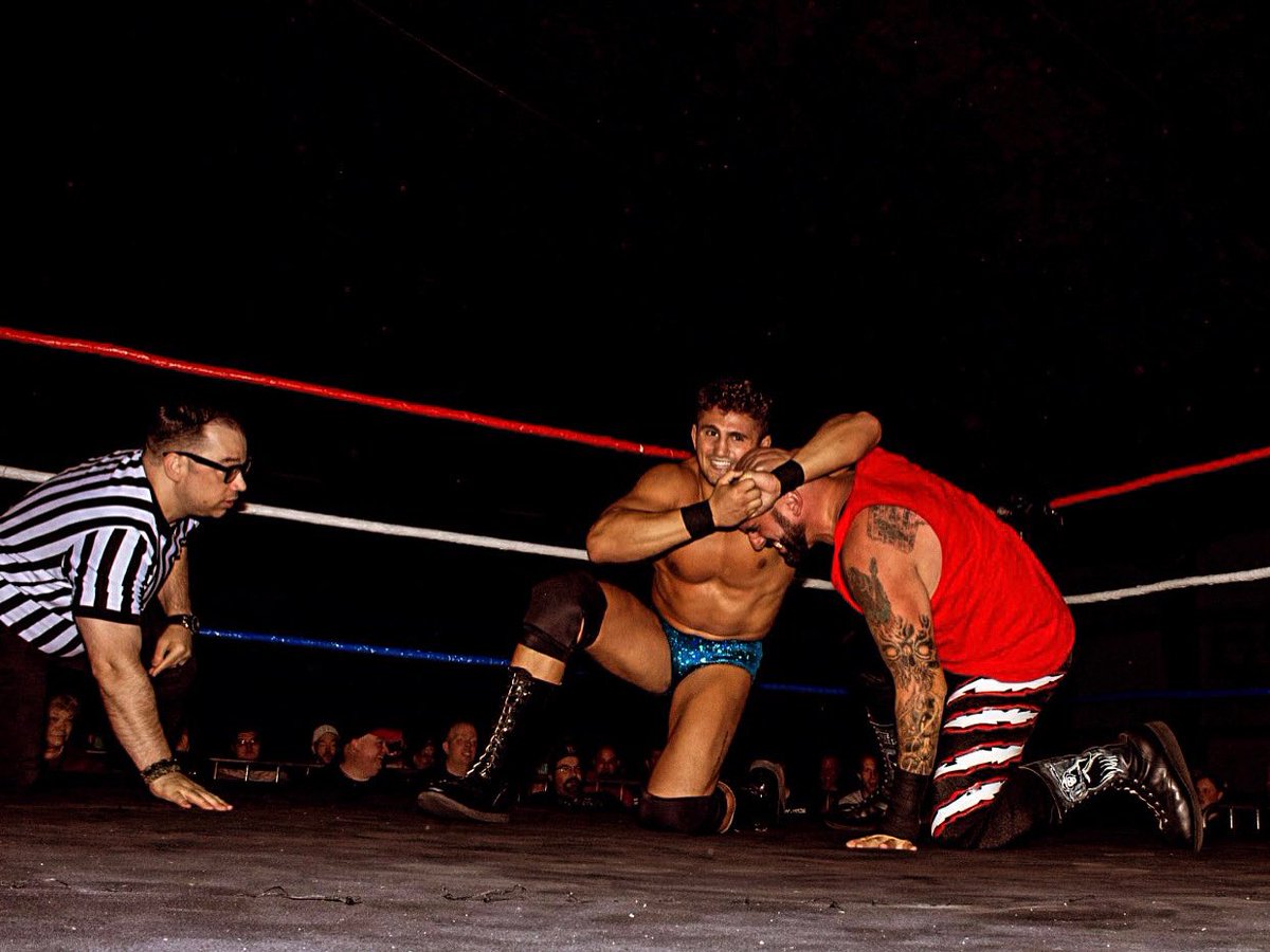 RealRayJaz's tweet photo. When those Monday Vibes try to get a hold of you, grab the Bull by the horns! #MondayVibes #TheQuest #GetTheHead
•
#Journey #Through #Destiny
•
#TeamAdams #BruceHaberli
•
#Wrestle #ProWrestle #Fight https://t.co/xLvKNArKgn