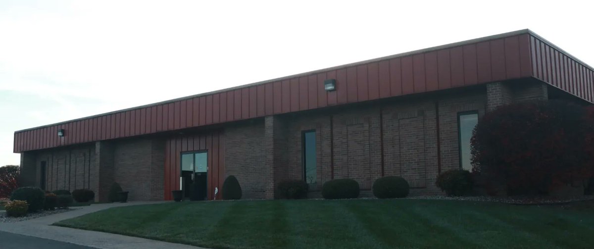 Lab collection services are available at the Baptist Health Diagnostics Helmwood. 

914 North Dixie Highway, #307, Elizabethtown, KY
(270) 706-1458
Mon. - Fri. | 7:30 a.m. - 4 p.m. 

Ask your physician or advanced practice clinician if this location is an option for you.