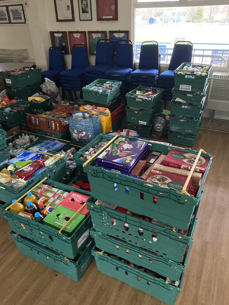 bluesfoundatio1's tweet photo. 🥘 Just 6️⃣ days until our collection for @bedfordfoodbank as we aim to beat last year’s 21,000 items donated 🙌

📅 12th December
🏟 Goldington Road (Marquee)
⏰ 9am - 2pm

🎅 Ensure no one goes hungry at Christmas ➡️ https://t.co/2a1eZd88wN

#BluesFoundation #SportForChange https://t.co/4yL2rVyIKo