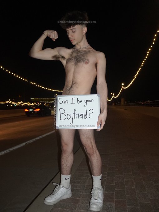 can i be ur bf? 😝  pleaaase, for my birthday? 🥺 https://t.co/PwwpBwafGG