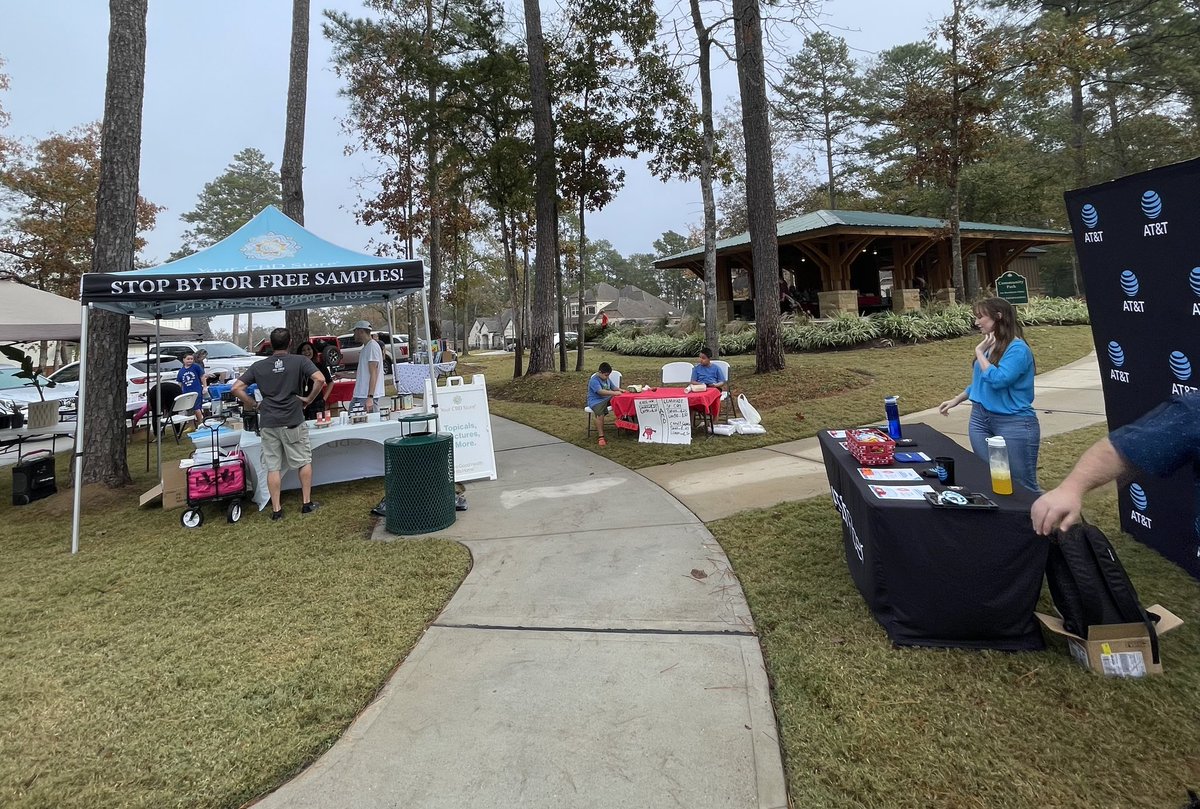 Pssst… There is a Fiber Frenzy in Houston!! Shout out to IHX OBC Space City and IHX Fiber Hunters for their hard work at the neighborhood fiber events this weekend 🤩💙🌐🏆 #STX #Fiber #ATT #winasone <a href="/AnthonyVena/">Anthony Vena</a> <a href="/WhitFaris/">Whitfield Faris</a> <a href="/Jd1269/">Jeff Davis</a> <a href="/holland_marci/">Marci Holland</a> <a href="/IHXSTX/">IHX South Texas #SOHO</a> <a href="/NorthHoustonIHX/">Space City IHX</a>