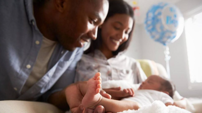 MayoBelonging's tweet photo. On Janurary 1, 2022, @MayoClinic will offer paid parental leave to staff who are welcoming a child through birth or adoption! This benefit was brought forth by our amazing MERGs who elevated this plan to make it a reality for all employees!
#MayoRISEforEquity #ResourceGroups https://t.co/ajCUoYbf9V
