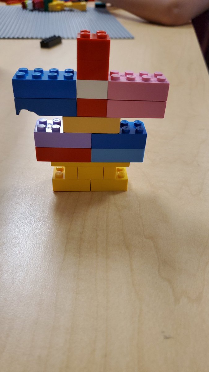 Mrs.Whitlock's STEAM Class tweet media