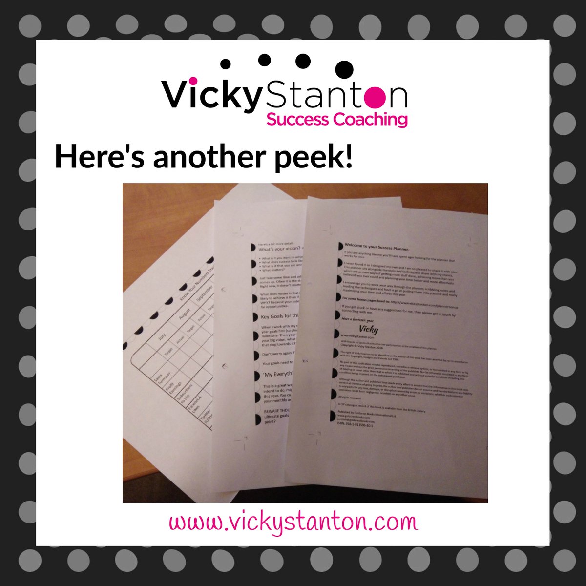 I couldn't find the right planner that worked for me so I created my own right here in the UK! Get a copy now bit.ly/2eaWDSE