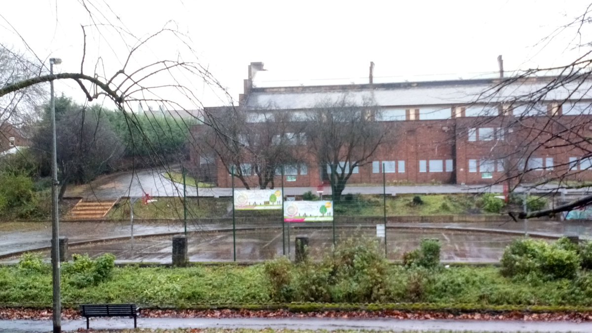 CreweWestPol's tweet photo. Officers continue high visibility patrols of Flag Lane Baths and Valley Park following reports of asb.

#CreweWest #WeCare https://t.co/kgqML6EIoQ