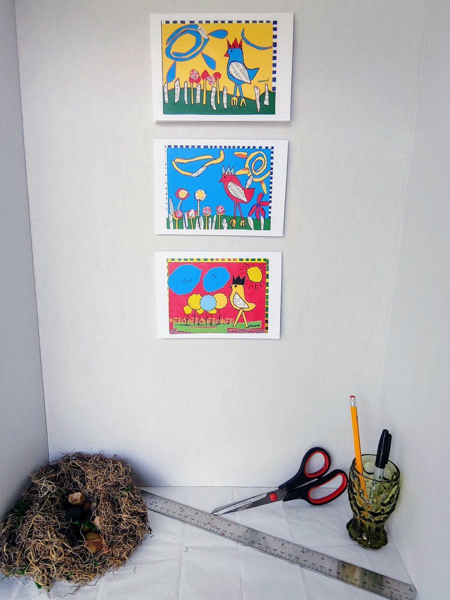 GinaGinasart's tweet photo. Excited to share the latest addition to my #etsy shop: 3 whimsical red, blue and yellow art cards with birds on them. Three 4 3/4 inch by 6 and 3/4 inch cards are original art by me Gina Hammond. https://t.co/ytCZVhXBXR #blue #red #5x7inches #yellow #3cards #folkart #i https://t.co/nz1NB8ucpS