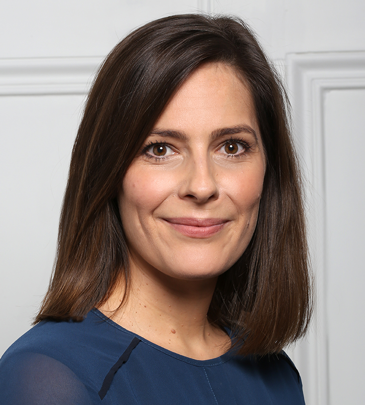 Dawson_Cornwell's tweet photo. A very warm welcome to Amy Rowe who joins us as a partner in our Children Department. Ranked in Chambers &amp; Partners and The Legal 500, Amy is “one of the standout children lawyers of her generation” and will strengthen our team with her expertise in international children cases. https://t.co/eA7PRDeeG2