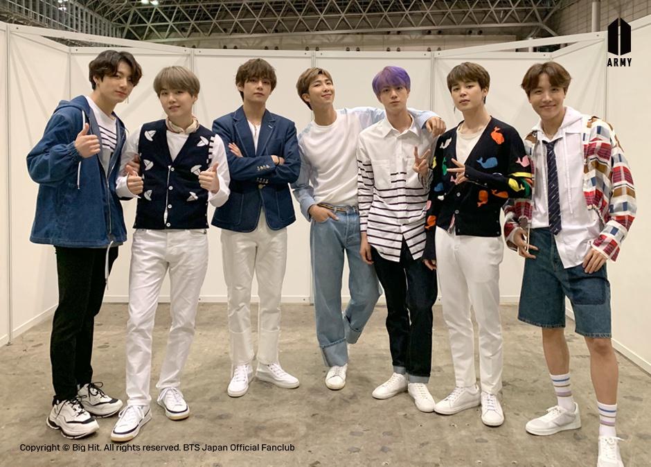 BTS_MagicShopEc's tweet photo. 🗳️ 🗳️ I vote for #bts as Worldwide Fan’s Choice Top 10 at the #MAMAVOTE @BTS_twt https://t.co/CWSTEgKa9o