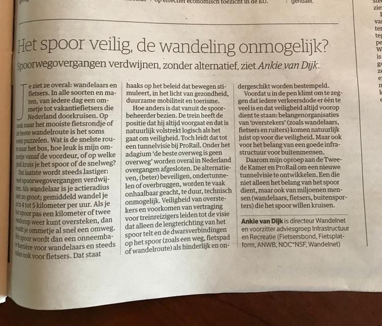 'het spoor veilig, de wandeling onmogelijk'
Vandaag in <a href="/nrc/">NRC</a> pleidooi voor een nieuwe tunnelvisie bij <a href="/ProRail/">ProRail</a>.