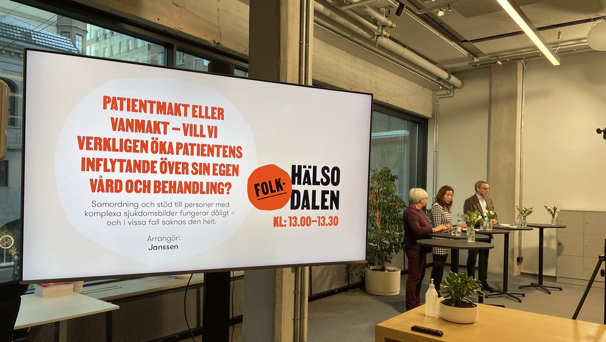 ”Hur kan vi förbättra patientens ställning?” – <a href="/arroyopharma/">Maria Arroyo</a> inleder det första seminariet om patientmakt- och inflytande. @JanssenSverige <a href="/MargaretaHaag/">Margareta Haag</a> <a href="/CancerNatverket/">Nätverket mot cancer</a>