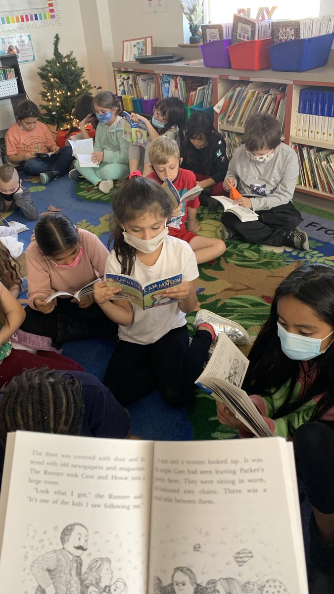 DZLZuniga's tweet photo. Exploring elements of fiction with none other than Cam Jansen and the Mystery of the Stolen Diamonds. 💎 Mystery genre book study for the win! https://t.co/7wNwocd125