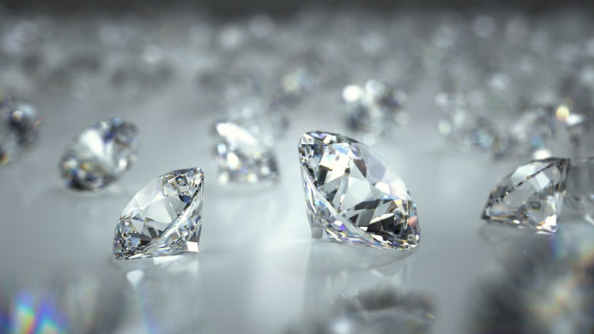 Инвестирование в драгоценности first class diamonds. Красивые бриллианты. Россыпь бриллиантов. Красивые Алмазы.