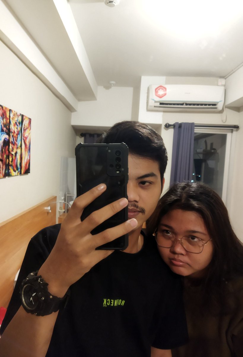 ledaa132's tweet photo. Iya betul cinta itu buta 
aku bahagia bersama mu https://t.co/hledyN0ZD7