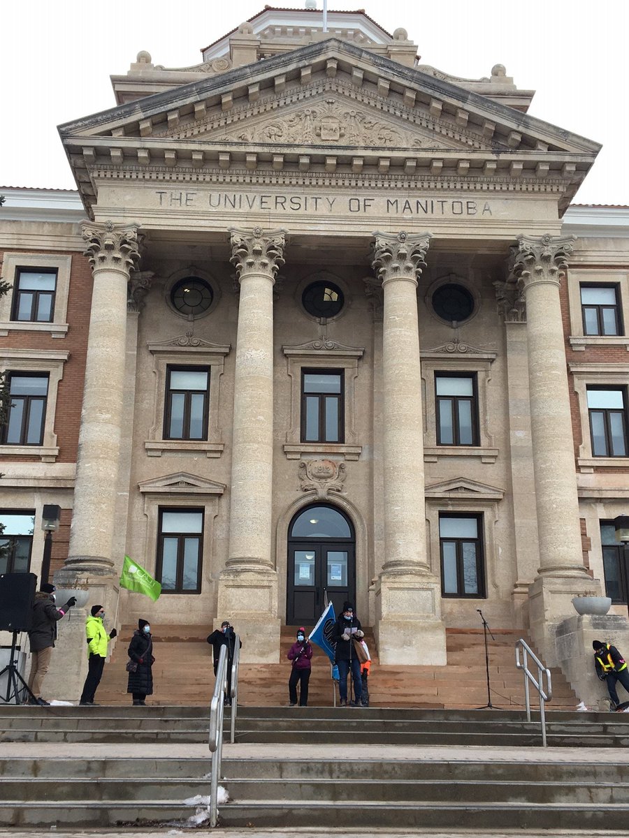 Vanessa Warne tweet media