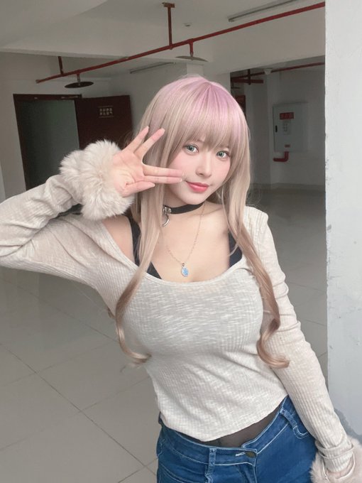 Twitterのコスプレ画像11