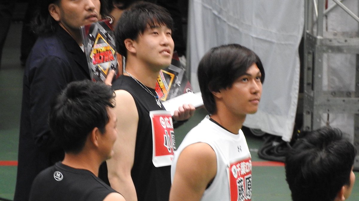 幼なじみの戯れと対決が観られて嬉しい😊 #小園海斗 #藤原恭大 #超プロ