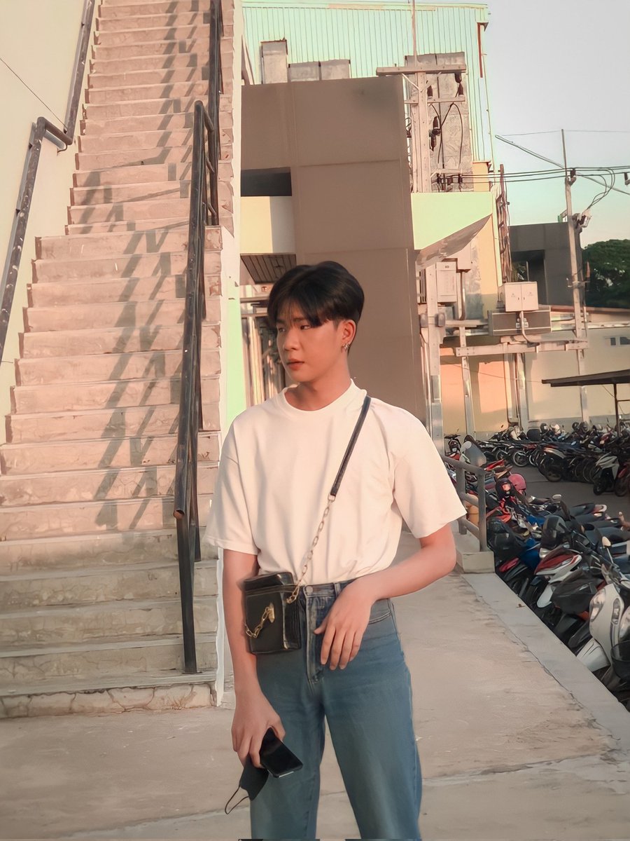 Pwnzz3's tweet photo. ขอให้ลมหนาว . . พาเธอมาห้องเรานะ 
——————— ☃️🍃 —————

#แคปชั่น #แคปชั่นภาษาอังกฤษ #แคปชั่นอ่อย #แคปชั่นกวนตีน #แคปชั่นเด็ดๆโดนๆ #แคปชั่นน่ารัก #แคปชั่นตลก #ความรู้สึก #มม�� https://t.co/nLNoVFLvqr