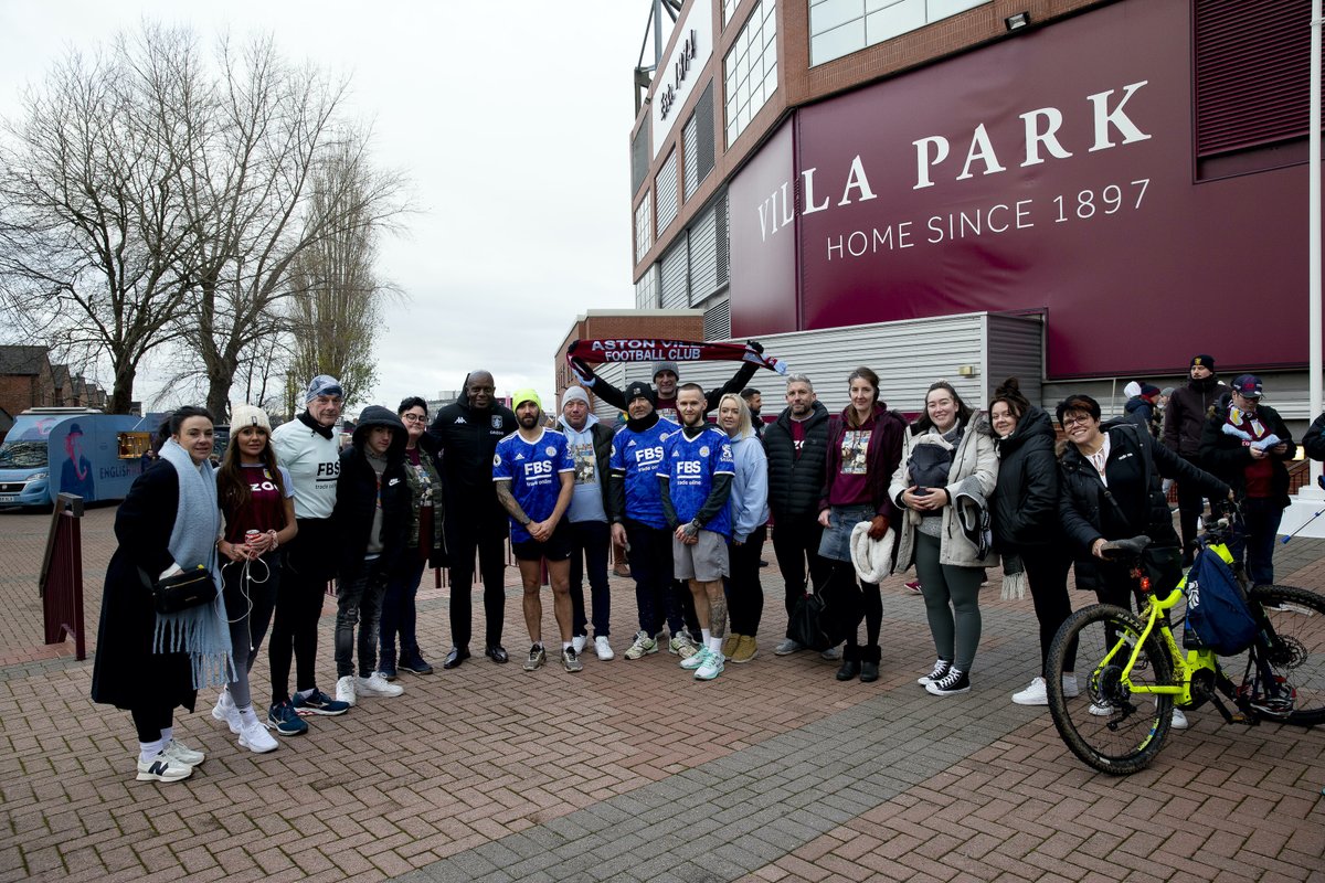 AVFCOfficial's tweet photo. Fran Gorman, a lifelong Villa fan, sadly passed away recently at the age of 43. 

Yesterday, brother-in-law Tom Allsop, a Leicester fan, ran from the King Power Stadium to Villa Park to raise money for @QEHBham.

Tom has raised over £9,000 – a brilliant effort, well done! 👏 https://t.co/tFcKoGHy5C