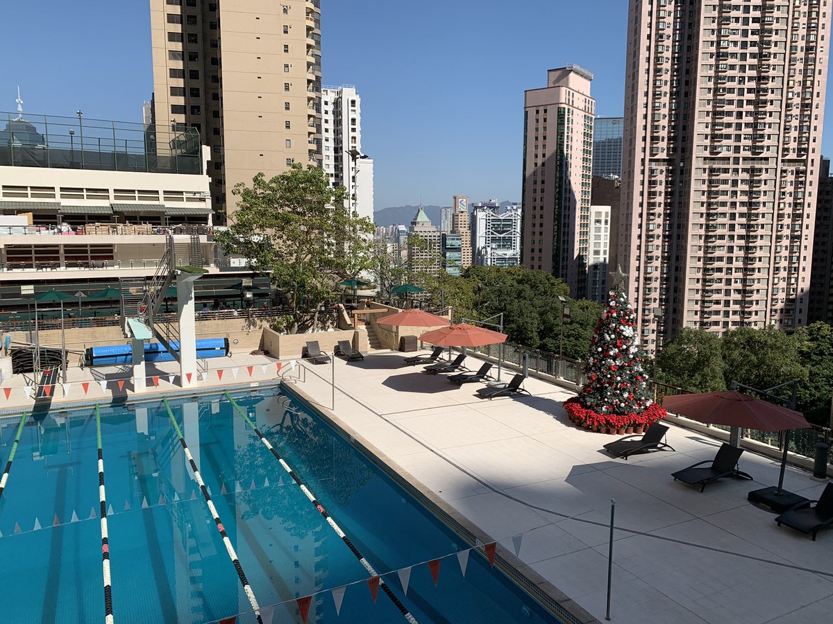 A glorious LRC day… #lrc #ladiesrecreationclub #hongkong #10oldpeakroad