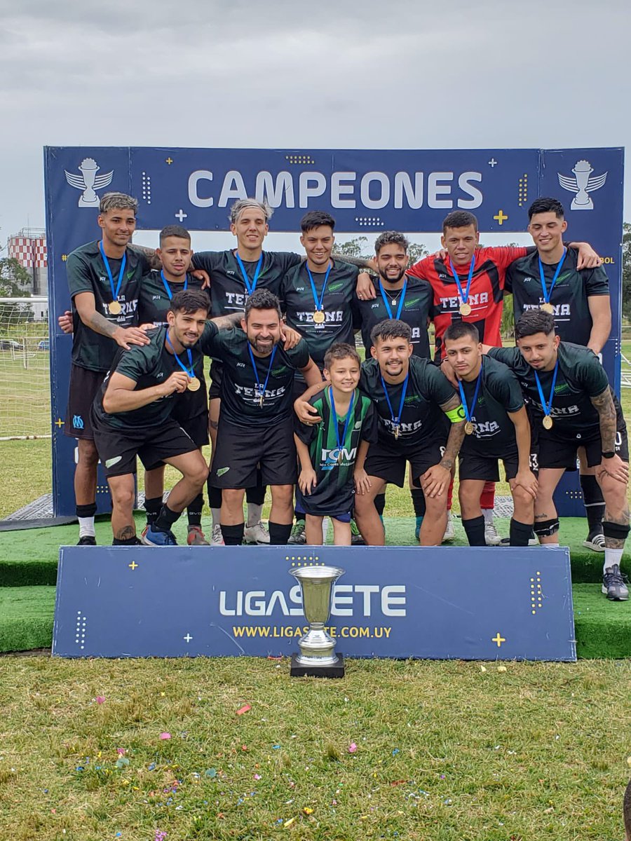 PlantonsFc's tweet photo. CAMPEONES COPA DE ORO 2021🏆🥇🌿 https://t.co/KRcmbXC77c