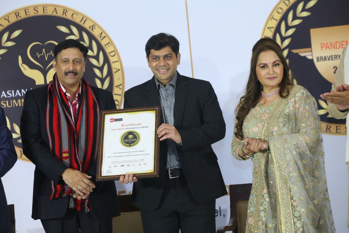 OctaNetworks's tweet photo. Proud Moment for Octa Networks as we have been awarded as "Best IT Networking Training Institute of the Year" by Asia Today Research & Media.
#octanetworks #proudmoment #award2021 #networkinginstitute #traininginstitute #bestittraininginstitute #instituteoftheyear https://t.co/E3woOAucwK