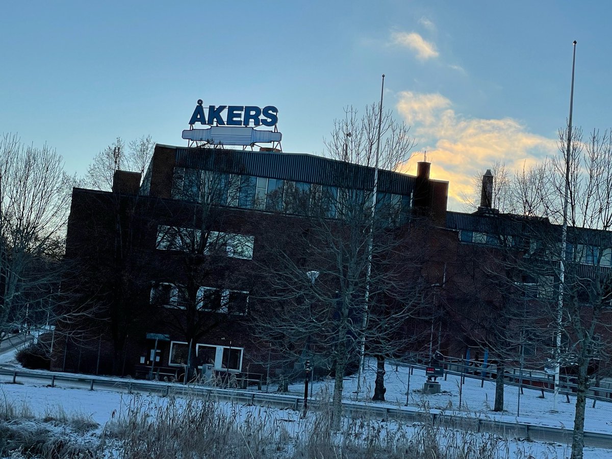 hd_wireless's tweet photo. Idag har vi installerat Sveriges modernaste teknologi i Sveriges äldsta fabrik med anor från år 1580 🇸🇪 https://t.co/Vxkyew5mxf