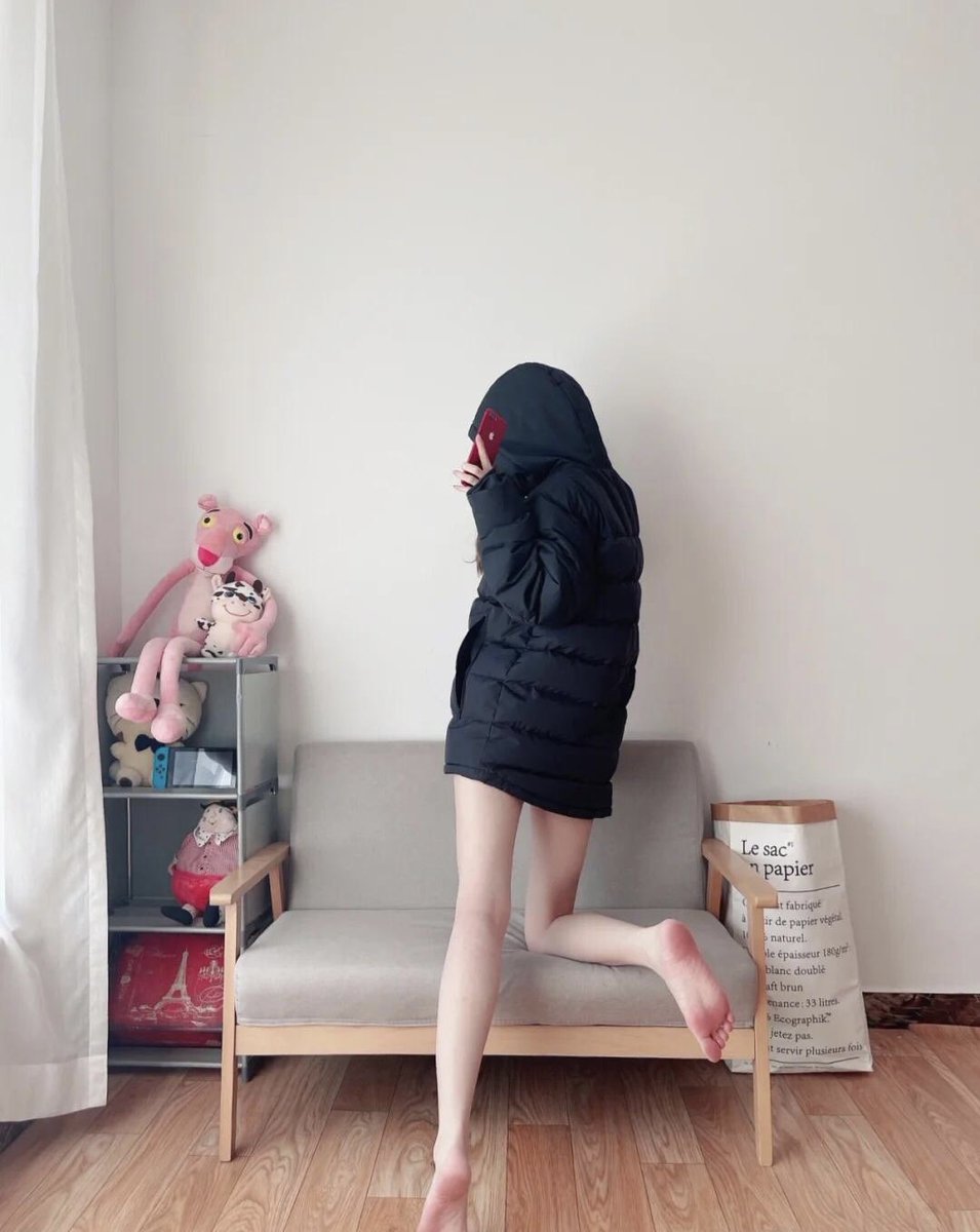 A042300's tweet photo. 惹啊

#反差婊 #母狗 #淫妻 #绿帽 #露出 #骚逼  #颜射 #意淫 #射屏 #丝袜  #绿帽 #绿奴 #SM #人妻 #羞辱 #3P #出卖 #ntr #网红 #福利 #裸足 #身边人 #射鞋 #足控 #足控福利 #足交 #身边人 #偷拍 https://t.co/T1TwcpOa1B