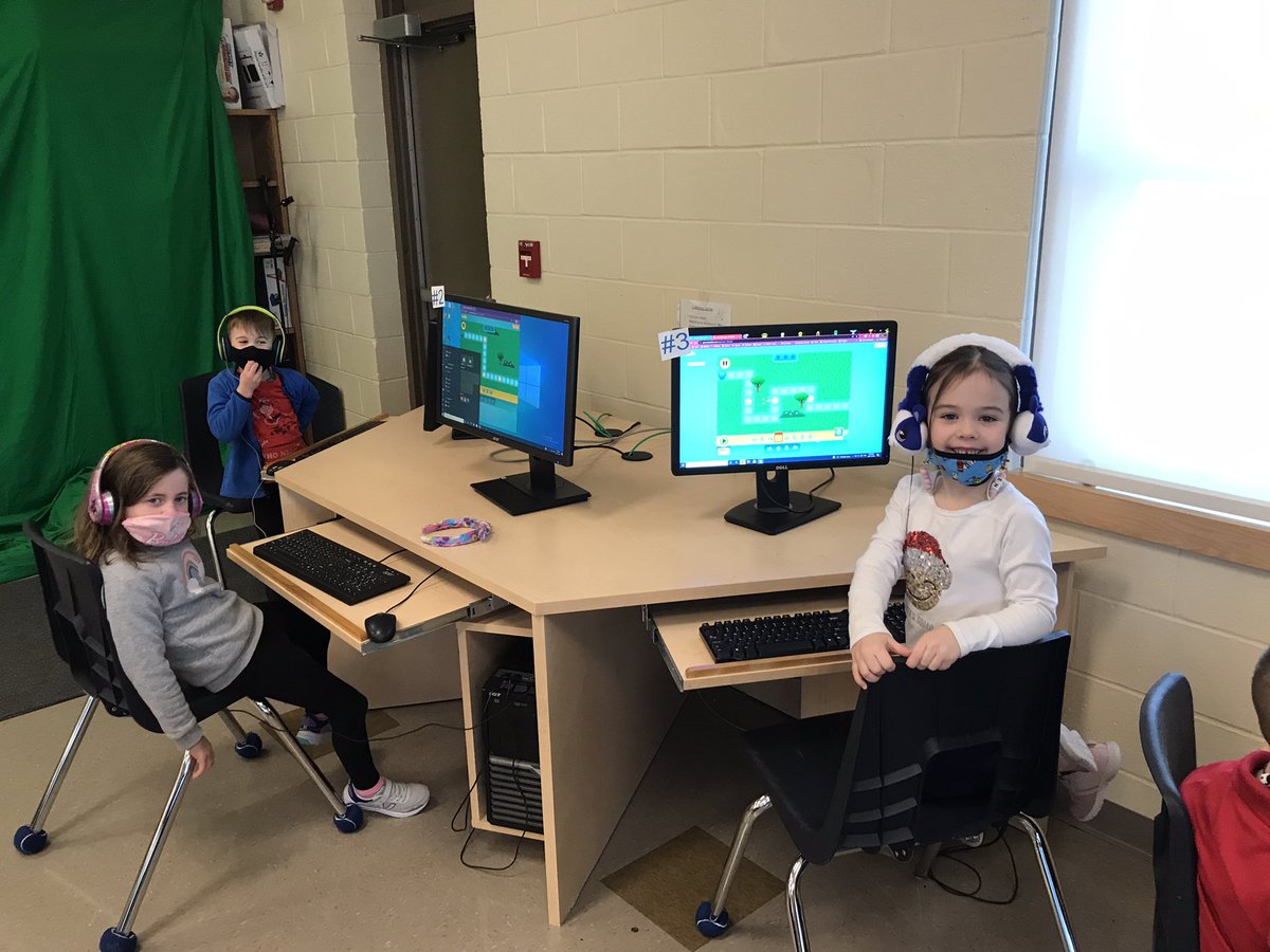 CoachPeteNL's tweet image. A great #HourOfCode session with Ms Newman’s  Kdg class @paradiseelem using @kodable @NLESDCA @nltatesic #CodeWithTESIC