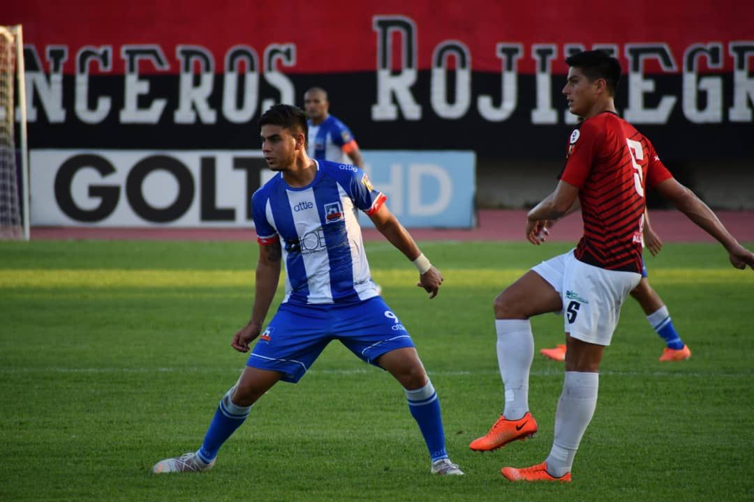PABLOLEYESG's tweet photo. Por la #LigaFUTVE de #Venezuela 🇻🇪 #PortuguesaFC 🇹🇹 con Samuel Cáceres @caceressamuel jugando todo el partido, derrotó de local 3-0  a #HermanosColmenares https://t.co/sPKjHqQNBX
