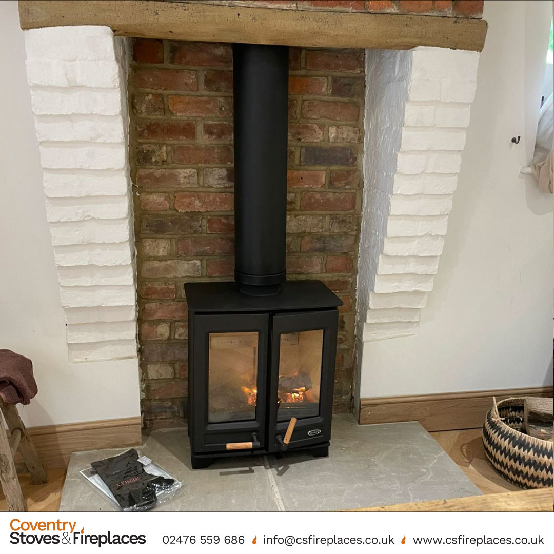 csfireplaces's tweet photo. With a classic double-door design, the Hampton 5 wood-burning stove boasts great performance while giving a sense of style and tradition to your fireplace—fully fitted by our in-house HETAS-certified engineer. ‍👨‍🔧

@henleystoves 

#coventry #kenilworth #nuneaton #leamington https://t.co/2gYVCVj0M3