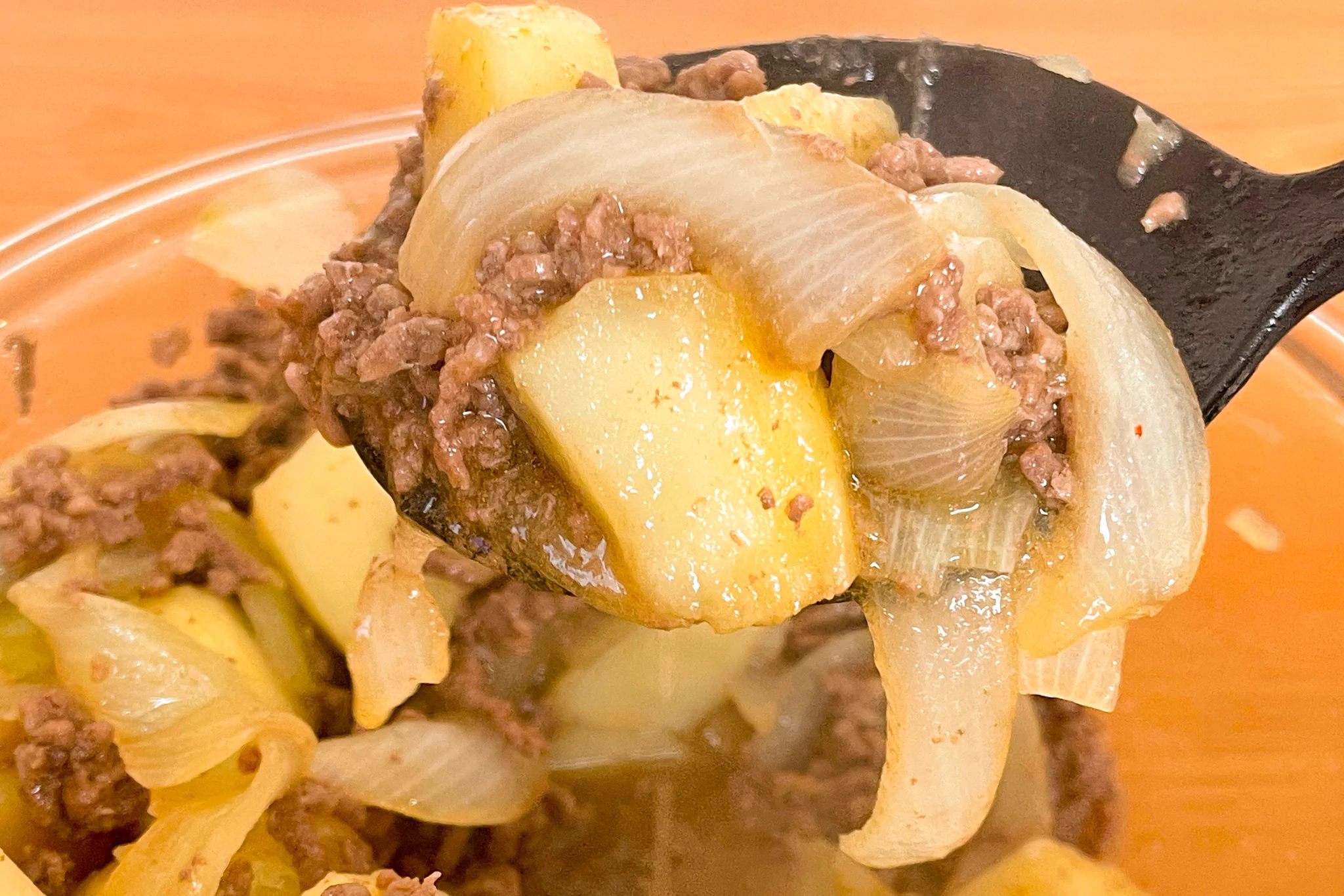 疲れているときでもこれなら作れそう！電子レンジで作れちゃうお手軽な「肉じゃが」レシピ！