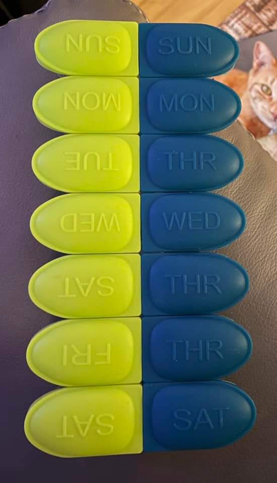 jenlion's tweet image. Jenny's Christmas Gift Guide 2021
#1 
For your enemy, who takes daily medication.