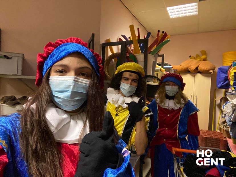 Kinderen zijn blij, corona krijgt HOGENT-Pieten niet klein! #sint #sinterklaas #sintenpiet #HOGENT