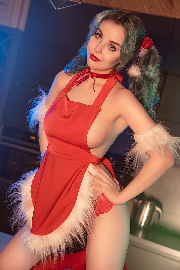 Can I be your Santa? 🤍

#cosplaygirl