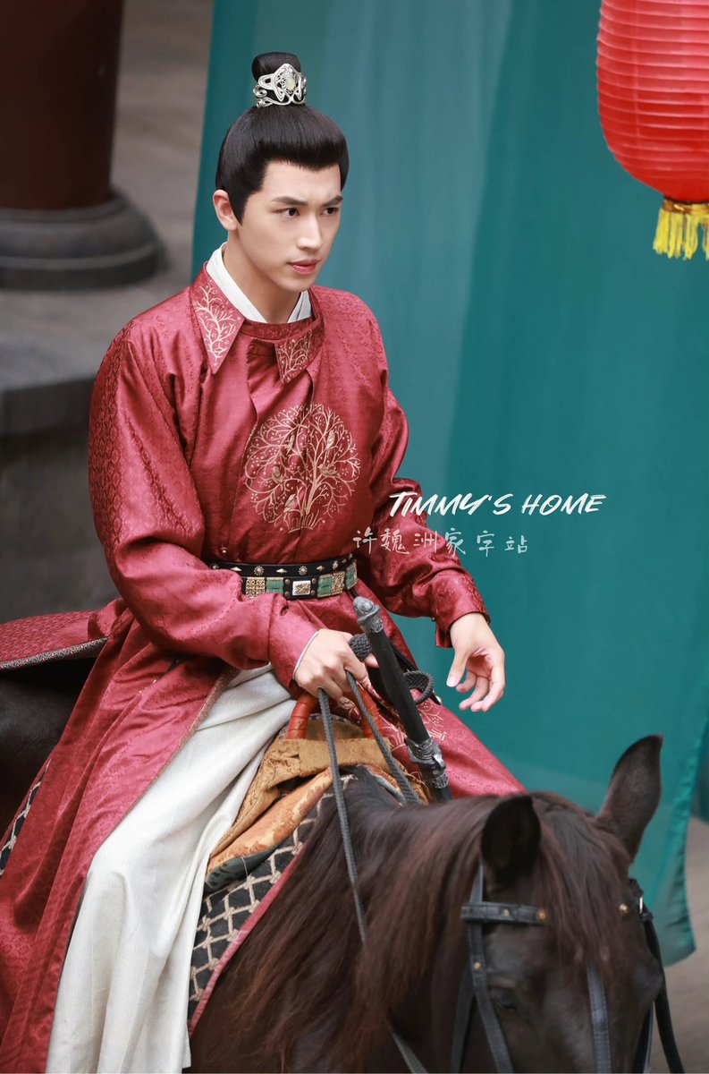 พรุ่งนี้ประมาณบ่ายโมง อฟชจะปล่อยคลิปละครต้าถัง 2 ☺️
น่าจะเป็นทีเซอร์รึเปล่า รอติดตาม ~