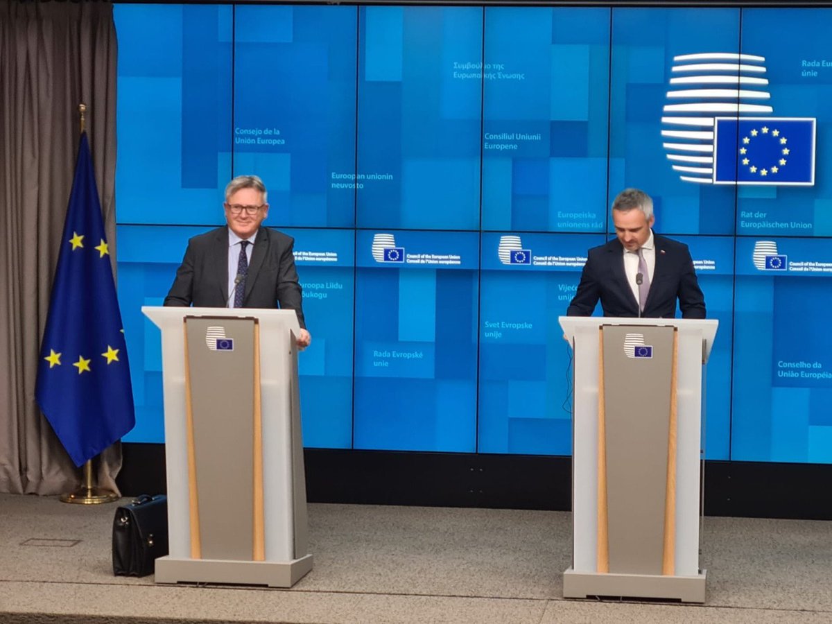 SLOtoEU's tweet image. #EPSCO #Social | @EUCouncil agreed its position on adequate #minimumwages in the 🇪🇺. Fair #wages are one of the principles of the European Pillar of #SocialRights 💶💪

@jciglerkralj: “This law will be a great step forward towards this goal”.

More👇
consilium.europa.eu/en/