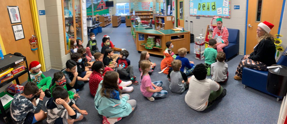 nisdnicholses's tweet photo. #WinterReadALoud
#NISDreunited https://t.co/JgLjtyJlbG