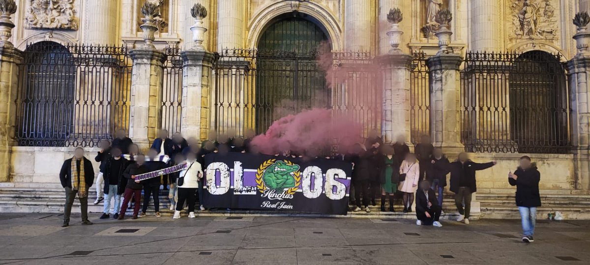 OL2006's tweet photo. Cena XV aniversario Orgullo Lagarto. https://t.co/HPh3J3r2dP