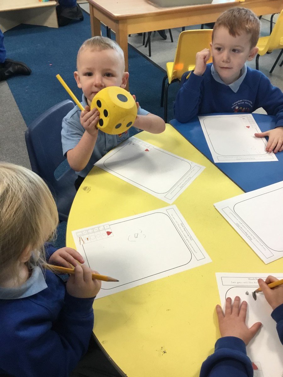 longshawinfants's tweet photo. The children in Bees class competed their own snowman drive today! Just their knowledge of numbers to draw their own snowman, we had so much fun #activelearning #snow https://t.co/WVTws2i9MF