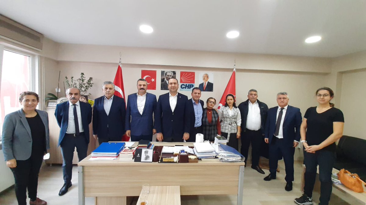 Aylık Olağan Belediye Meclisi Grup Toplantımız, İlçe Başkanımız Cihan İlim Yeşildağ başkanlığında,İl Başkan Yardımcımız Ümit Koral,ilçe başkan yardımcılarımız ve belediye meclis üyelerimizin katılımıyla gerçeklestirildi.