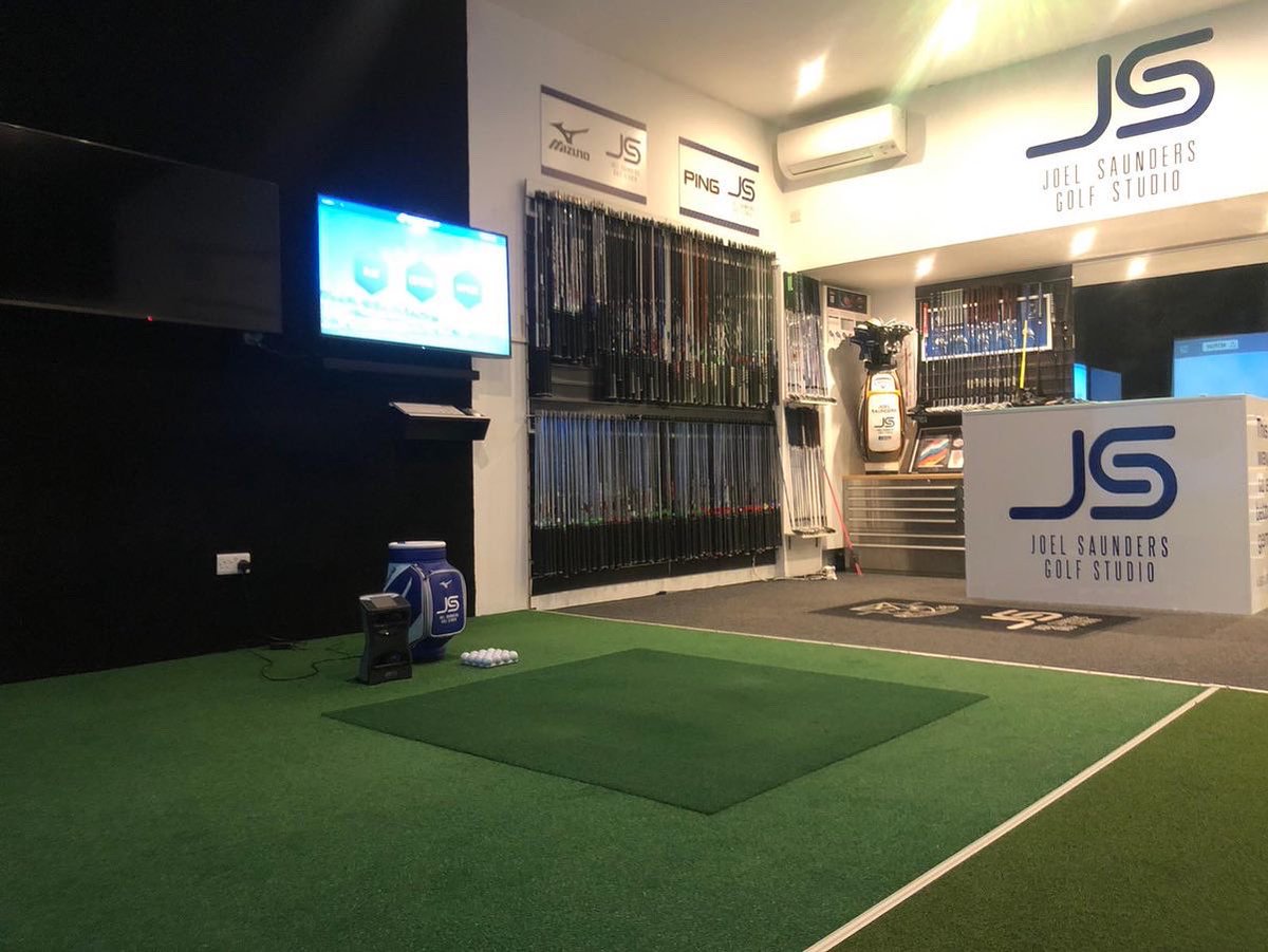 VerulamProShop's tweet image. A quiet day out on the links calls for one thing….. a bit of photography 📸 
A few snippets of our offerings in our state of the art golf studio powered by @ForesightEurope 
@VerulamGC 
#jsgolfstudio #beststudioinherts #verulamgc2021 #verulamgc #stalbansgolfclub #stalbansgolf
