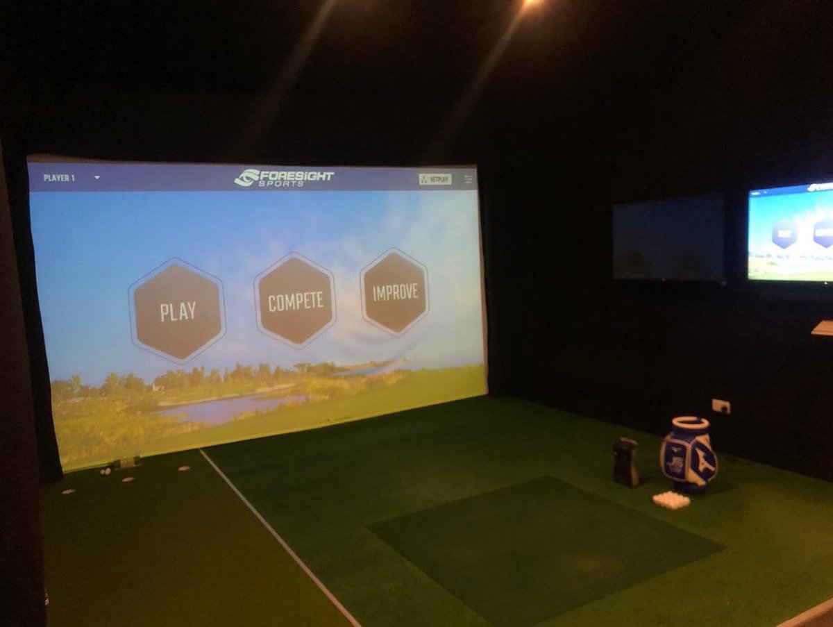 VerulamProShop's tweet image. A quiet day out on the links calls for one thing….. a bit of photography 📸 
A few snippets of our offerings in our state of the art golf studio powered by @ForesightEurope 
@VerulamGC 
#jsgolfstudio #beststudioinherts #verulamgc2021 #verulamgc #stalbansgolfclub #stalbansgolf