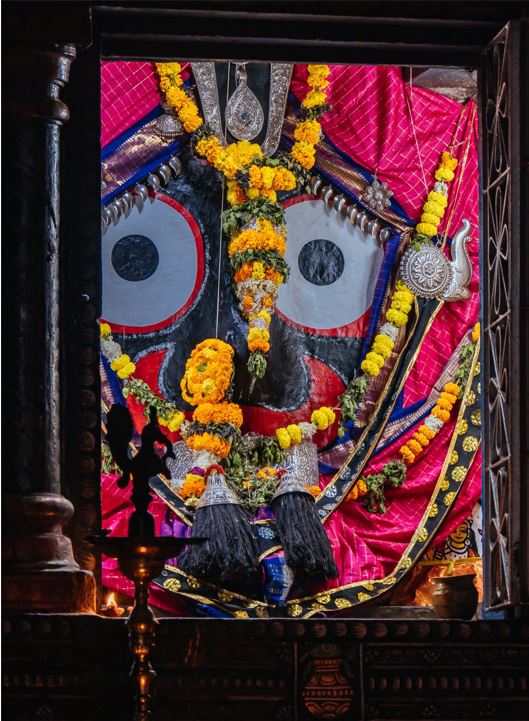 kanak_news's tweet photo. ଏଇ ଆଖି ଦେଖିଦେଲେ ଦୂର ହୁଏ ଦୁଃଖ
ଚକାଆଖି ତୁ ଆମ ସାହା ଆଉ ସୁଖ...
କାଳିଆର ଚକା ଚକା ଆଖିକୁ ଯେତେ ଦେଖନ୍ତୁୁ, ସେତେ ଦେଖିବାକୁ ଇଚ୍ଛା ହେବ । ସନ୍ଧ୍ୟାରେ ଥରେ କରିଦିଅନ୍ତୁ ଦର୍ଶନ...
#JayJagannath #Puri https://t.co/kVvpaARF3E